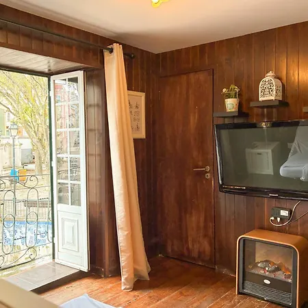 Apartmán Cozy Charming Flat In Flowers Garden!