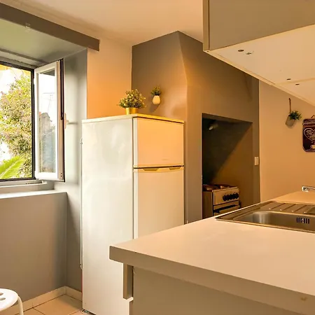 Apartmán Cozy Charming Flat In Flowers Garden! *
