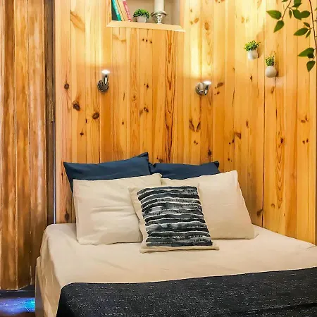 Cozy Charming Flat In Flowers Garden!